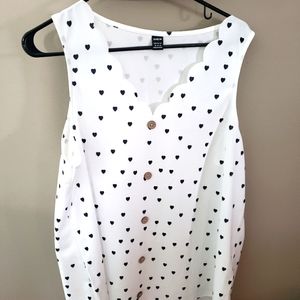 Maternity tank top. Heart pattern.
